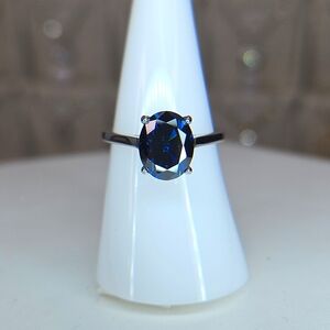3ct Oval Royal Blue Moissanite Ring. Size 6.25